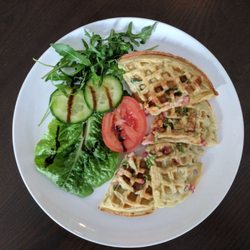kleines Waffelhaus - Kartoffel-Waffel mit Speck