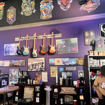 Classic Rock Coffee Co & Kitchen - Coffee & Tea Near Me - Navasota, Texas