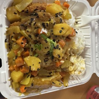 Faithful Grinds - Katsu curry - Hawaiian Near Me - Kahului, Hawaii