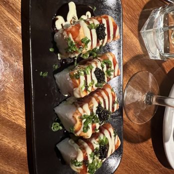 Hudson House - Sushi - Cocktail Bars Near Me - Houston, Texas Hudson House - Sushi - Cocktail Bars Near Me - Houston, Texas