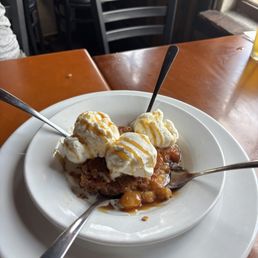 Peach & Pear Cobbler Peach & Pear Cobbler