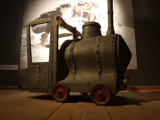 Augsburger Puppenkiste by null