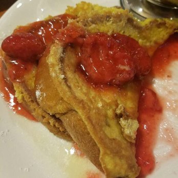 Broken Yolk Cafe - Fresh French toast with freshly made strawberry toppings - Breakfast & Brunch Near Me - Oceanside, California Broken Yolk Cafe - Fresh French toast with freshly made strawberry toppings - Breakfast & Brunch Near Me - Oceanside, California
