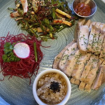 Dalbit Masil - Pork jowls, delicate and while appearance not great. Taste is good with that garlic dip. - Korean Near Me - Surrey, British Columbia