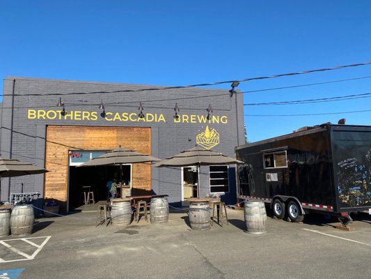 Brothers Cascadia Brewing by null