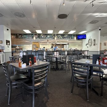 Hot Off The Griddle - Inside - Breakfast & Brunch Near Me - Sacramento, California Hot Off The Griddle - Inside - Breakfast & Brunch Near Me - Sacramento, California