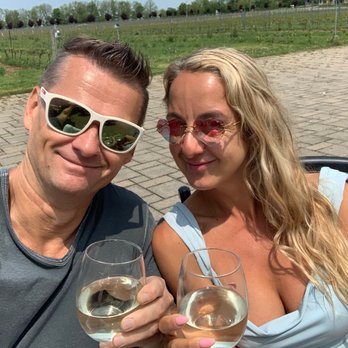 Ridgepoint Wines - Wine - Wineries Near Me - Vineland, Ontario