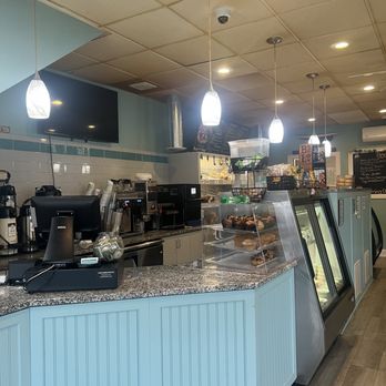 Devine's Bagels & Cafe - Coffee & Tea Near Me - Milford, Connecticut