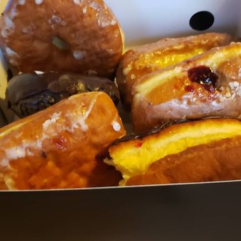 Legendary Doughnuts - Don't let this pic fool you. These Doughnuts are huge! - Donuts Near Me - Puyallup, Washington Legendary Doughnuts - Don't let this pic fool you. These Doughnuts are huge! - Donuts Near Me - Puyallup, Washington