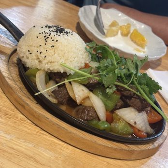 Tina Cake Desserts - 193. Xôi Bò Lúc Lắc / Shaking Beef on Sticky Rice - Vietnamese Near Me - Vancouver, British Columbia Tina Cake Desserts - 193. Xôi Bò Lúc Lắc / Shaking Beef on Sticky Rice - Vietnamese Near Me - Vancouver, British Columbia