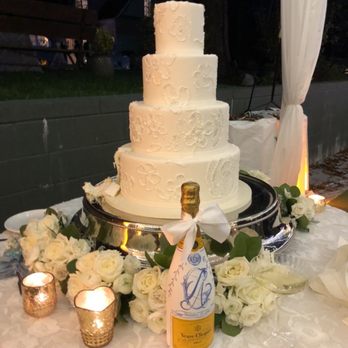 Bold Catering & Design - Frosted Pumpkin Cake - Venues & Event Spaces Near Me - Atlanta, Georgia