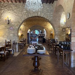 La Cantina del Poggiaccio - Entrance to restaurant