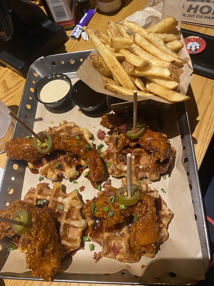 CHILI’S 47 Photos & 74 Reviews American (Traditional) 1365