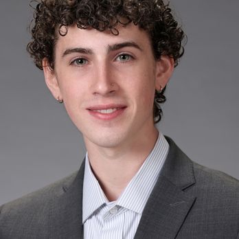 Image Perfect Photography - Head shot for LinkedIn - Session Photography Near Me - Bethesda, Maryland Image Perfect Photography - Head shot for LinkedIn - Session Photography Near Me - Bethesda, Maryland