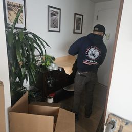 Safely Wrapping my picture frames! Safely Wrapping my picture frames!