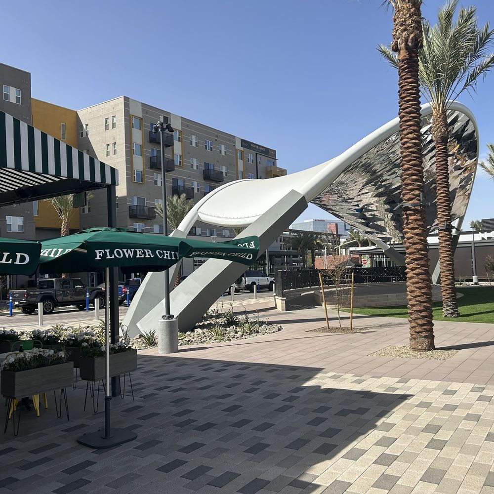 Novis Plaza