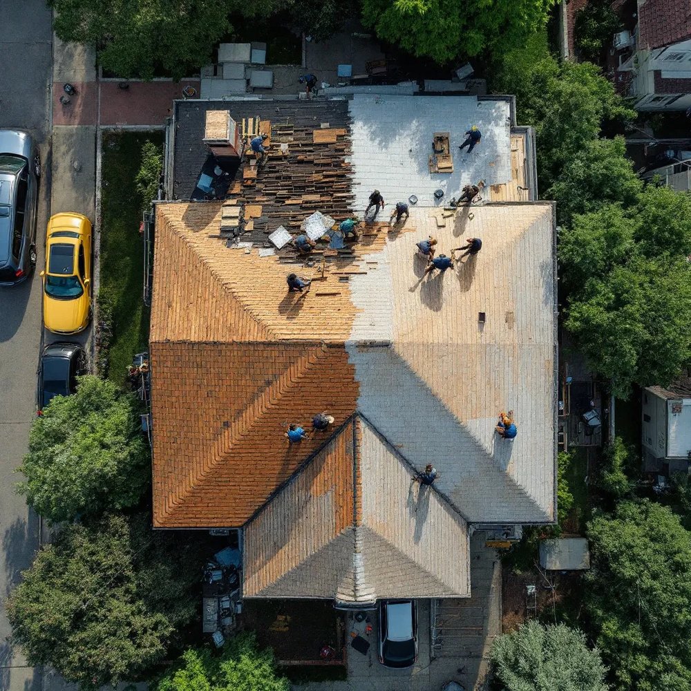 Slide of Roofer Contractor