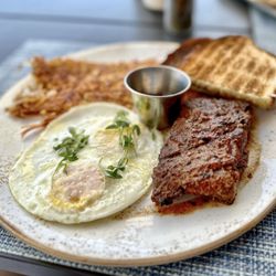 Viewpoint Neighborhood Kitchen - Breakfast steak and eggs. The steak was way over seasoned but the eggs and hash browns were perfectly done!