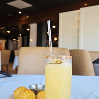 Flambo Restaurant - Pholourie and spicy mango margarita - Trinidadian Near Me - Sarasota, Florida Flambo Restaurant - Pholourie and spicy mango margarita - Trinidadian Near Me - Sarasota, Florida