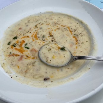 Tom Ham's Lighthouse - Clam Chowder - Breakfast & Brunch Near Me - San Diego, California Tom Ham's Lighthouse - Clam Chowder - Breakfast & Brunch Near Me - San Diego, California