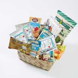 Aloha Hawaiian Flowers - Yummy Gourmet Hawaiian Foodie Gift Baskets