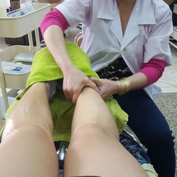 ChiChi Nails & Spa - Great massage during pedicure - Nail Salons Near Me - Riverside, California
