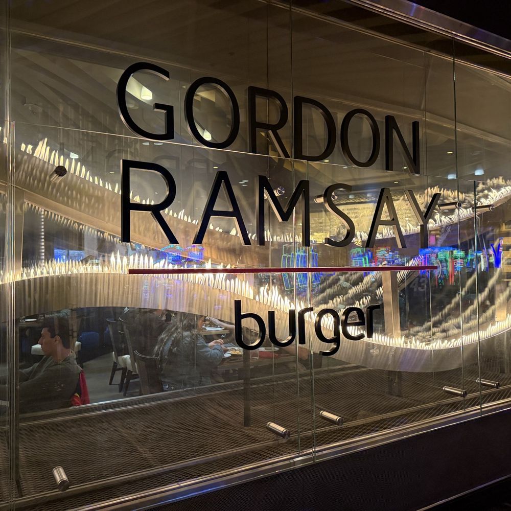 Gordon Ramsay Burger - Restaurant sign - Burgers Near Me - Las Vegas, Nevada Gordon Ramsay Burger - Restaurant sign - Burgers Near Me - Las Vegas, Nevada