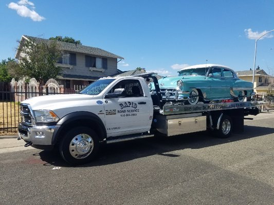 Classic Car Towing Services - We offer flatbed towing, local and long-distance towing. We have experience in towing classic to sports luxury cars. Our drivers are fully trained and ready to help. We offer roadside servcies including Jump start, Lockout, and fuel delivery. Classic Car Towing Services - We offer flatbed towing, local and long-distance towing. We have experience in towing classic to sports luxury cars. Our drivers are fully trained and ready to help. We offer roadside servcies including Jump start, Lockout, and fuel delivery.