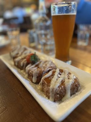 Carson's Food & Drink - On Main by null