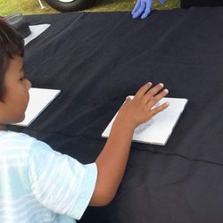 Emergency Preparedness Expo - How they capture finger prints.