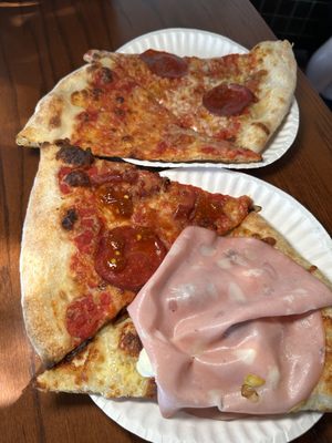 Shins Pizza by null
