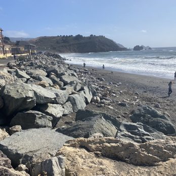 Rockaway Beach - Rockaway Beach - Beaches Near Me - Pacifica, California