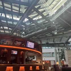 Creeks Restaurant