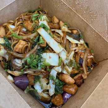 Bopbox - Yakisoba Noodles super salty and sour, do Not recommend - Asian Fusion Near Me - Seattle, Washington