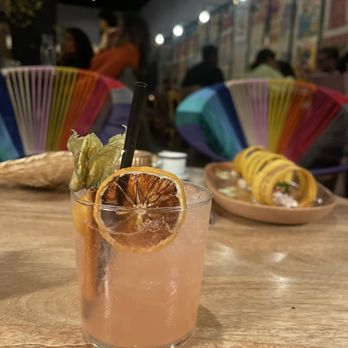 Parche - Fuera de serie  [drink] Salmon salpicon.  [to the right] - Colombian Near Me - Oakland, California