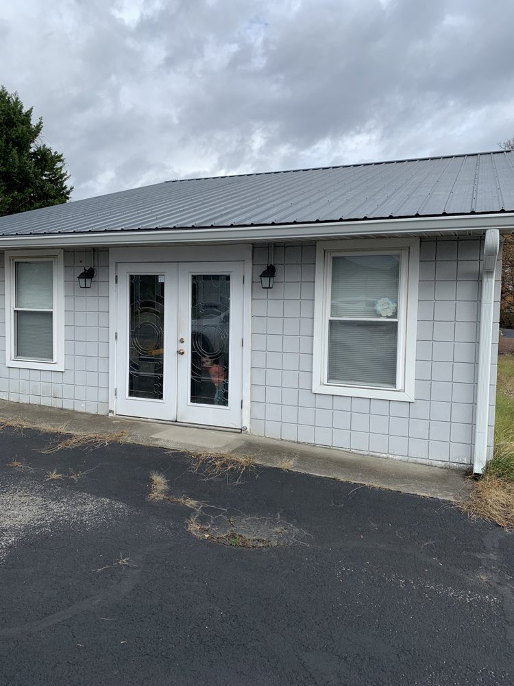 MODALITIES MASSAGE THERAPY Updated August 2024 1038 West Main St