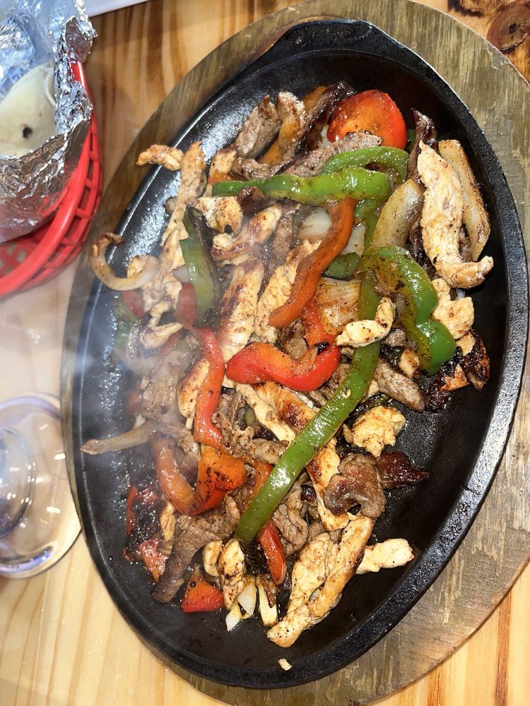 Guapo's Mexican Grill