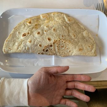 Baleadas Supreme 2 - Hand size comparison of Baleada Baleadas con Huevo y Chorizo / Baleadas with Egg and Chorizo - Seafood Near Me - Elizabeth, New Jersey Baleadas Supreme 2 - Hand size comparison of Baleada Baleadas con Huevo y Chorizo / Baleadas with Egg and Chorizo - Seafood Near Me - Elizabeth, New Jersey