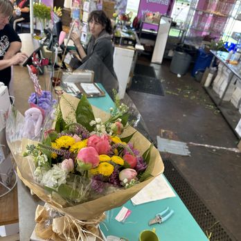 In Bloom Flowers - Florists Near Me - Plano, Texas