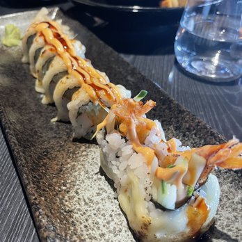Sky Wise Lounge - Chilly Cheese Roll - Asian Fusion Near Me - Brooklyn, New York