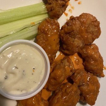 Applebee's Grill + Bar - American Near Me - Niagara Falls, New York Applebee's Grill + Bar - American Near Me - Niagara Falls, New York