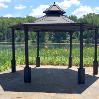 Spring Lake Winery - Gazebo by the lake - Wineries Near Me - Lockport, New York