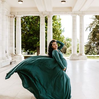 Emma’s Lens Photography - Elegant Maternity session in Denver,Co - Event Photography Near Me Emma’s Lens Photography - Elegant Maternity session in Denver,Co - Event Photography Near Me