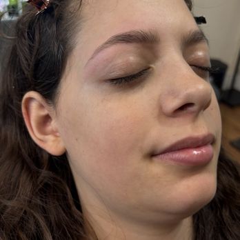 Ragini's Threading - Look at those natural clean brows! - Eyebrow Services Near Me - Medford, Oregon