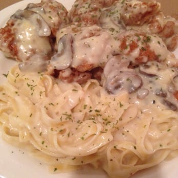 Jodanni's Amore' - Chicken Spiedini - Italian Near Me - Gillespie, Illinois