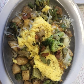Chase's Diner - Veggie skillet: onion, green bell, tomato, broccoli & cheddar cheese. - Diners Near Me - Chandler, Arizona