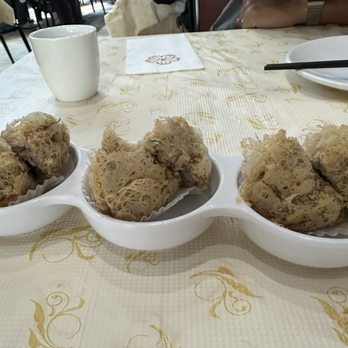 Jade Xiang Yue - Taro puff was good - Chinese Near Me - Cupertino, California Jade Xiang Yue - Taro puff was good - Chinese Near Me - Cupertino, California