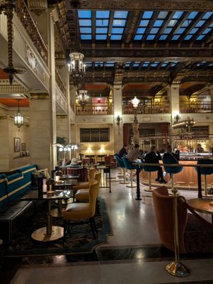 Davenport Hotel, Autograph Collection by null
