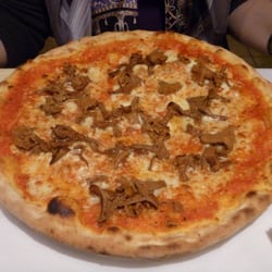 Mio - Pizza mit Pfifferlingen