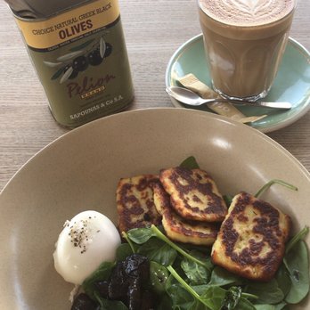 Mojo Market Lane - Balsamic mushrooms with halloumi and egg, Latte - Breakfast & Brunch Near Me - Wellington, WGN Mojo Market Lane - Balsamic mushrooms with halloumi and egg, Latte - Breakfast & Brunch Near Me - Wellington, WGN
